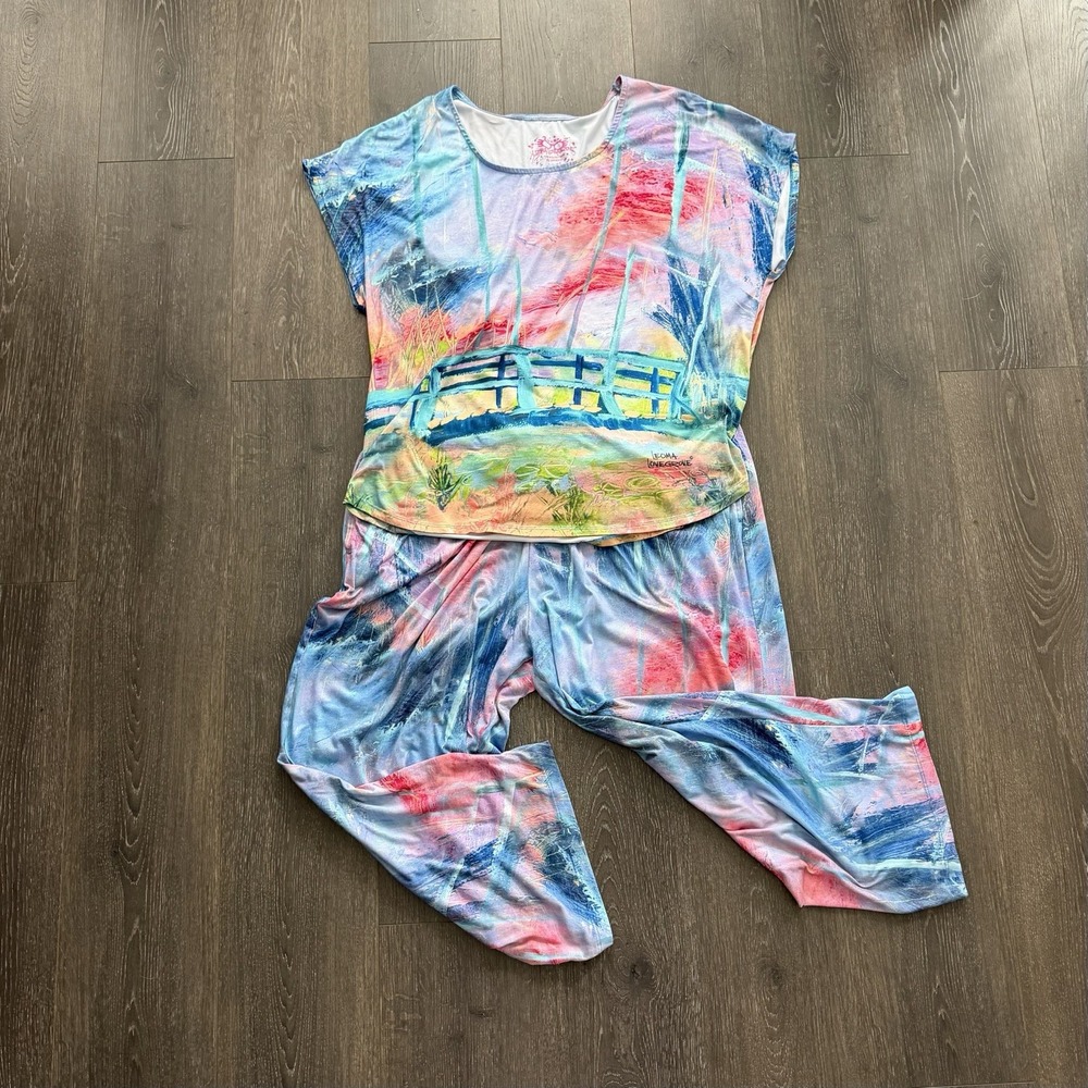 Leoma Lovegrove Pajama Sleepwear Set Tropical Resort Artsy Travel Bridge Beach